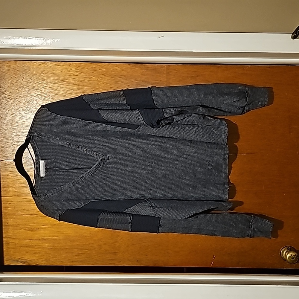 Free People Women's Black and Grey Shirt  - Small